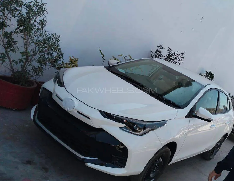Toyota Yaris Sedan 2024 for Sale in Gujranwala Image-1