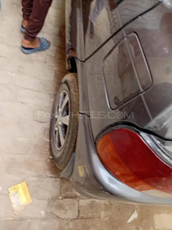 Daihatsu Cuore 2011 for Sale in Okara Image-1