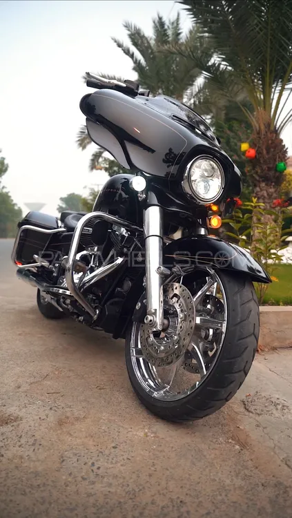 Harley Davidson Street Glide 2016 for Sale Image-1