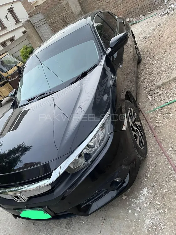 Honda Civic 2018 for Sale in Hyderabad Image-1