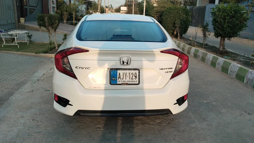 Honda Civic 2018 for Sale in Multan Image-1