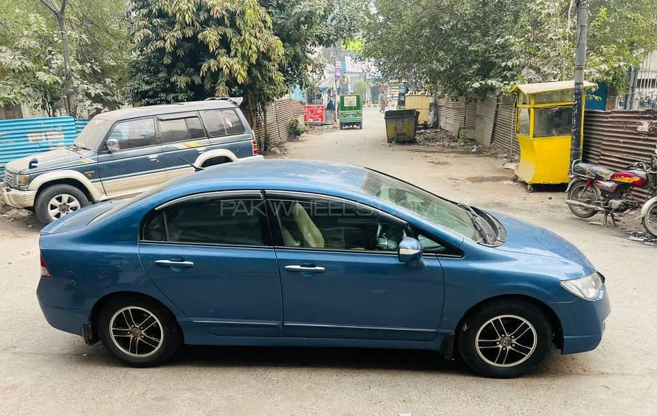 Honda Civic 2007 for Sale in Lahore Image-1