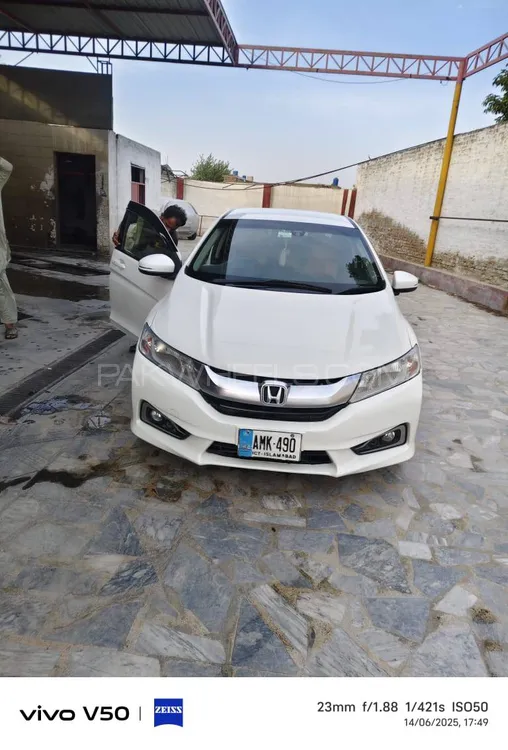 Honda Grace Hybrid 2015 for Sale in Charsadda Image-1