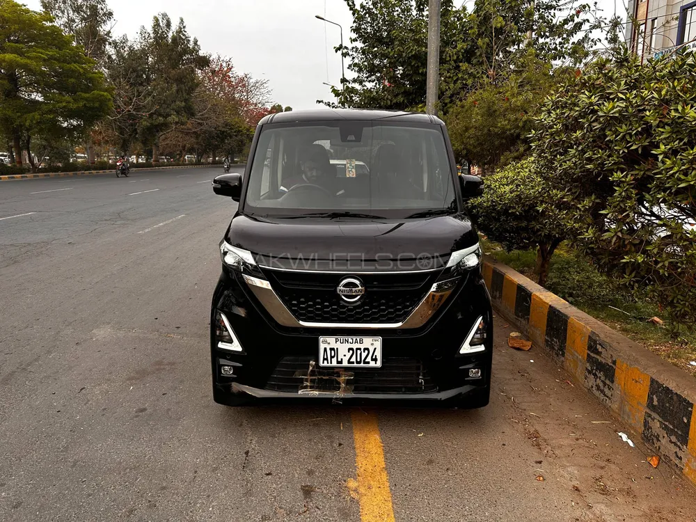 Nissan Dayz Roox 2020 for Sale in Lahore Image-1