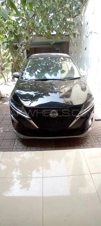 Nissan Note 2021 for Sale in Lahore Image-1