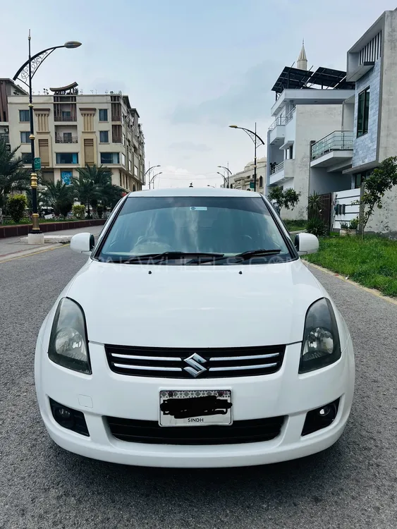 Suzuki Swift 2015 for Sale in Attock Image-1