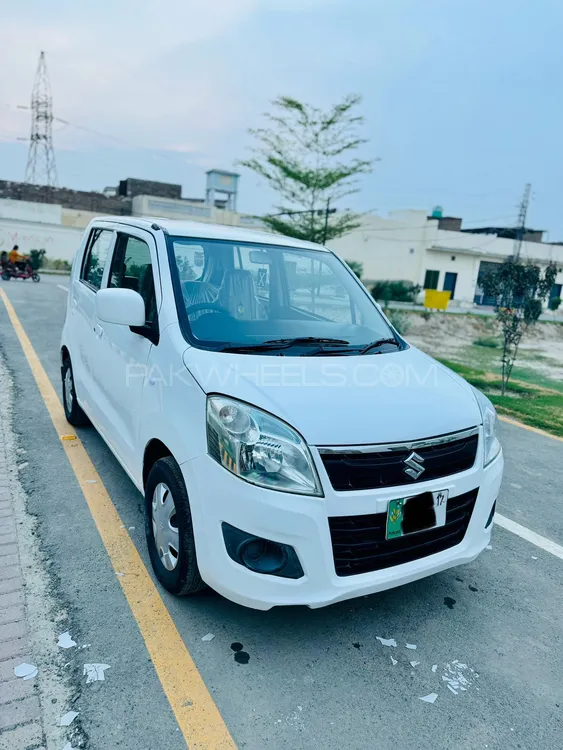 Suzuki Wagon R 2017 for Sale in Burewala Image-1