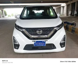 Nissan Dayz Highway Star X 2021 for Sale