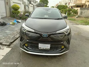 Toyota C-HR G-LED 2017 for Sale
