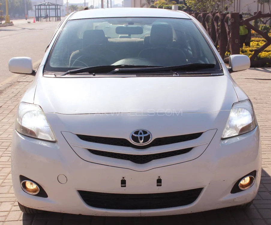Toyota Belta 2006 for Sale in Sialkot Image-1