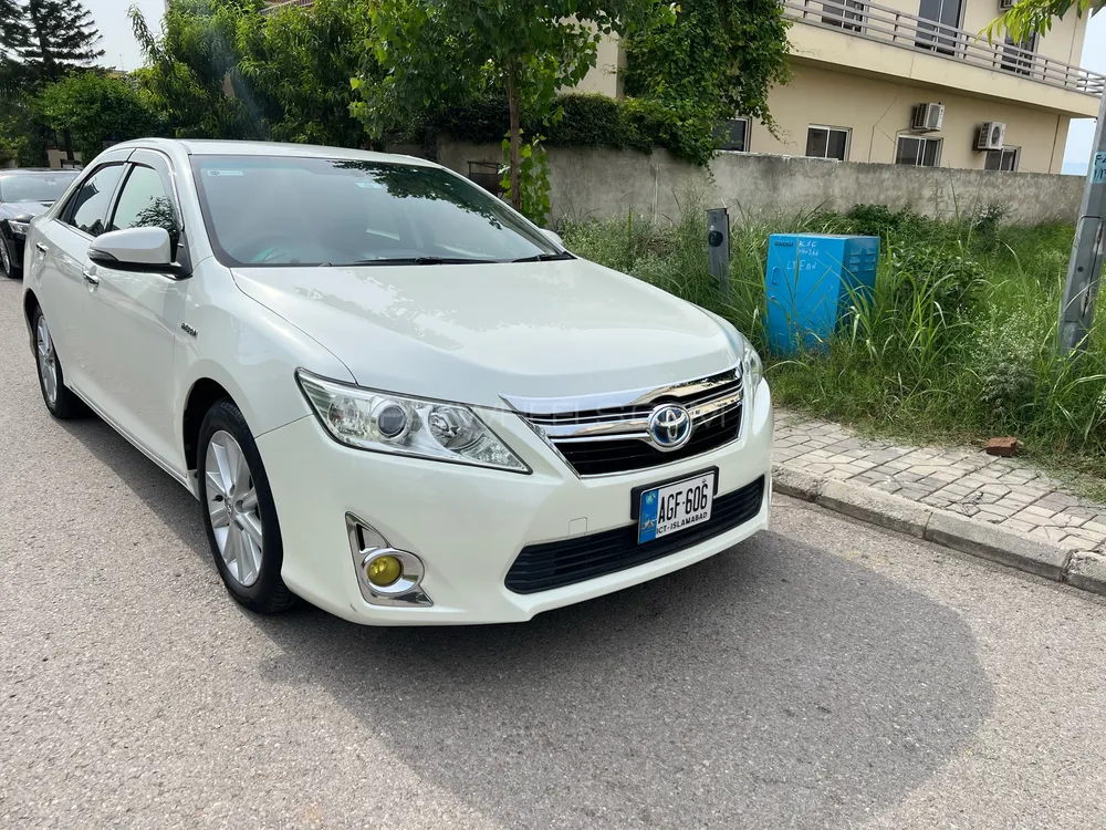 Toyota Camry 2013 for Sale in Islamabad Image-1