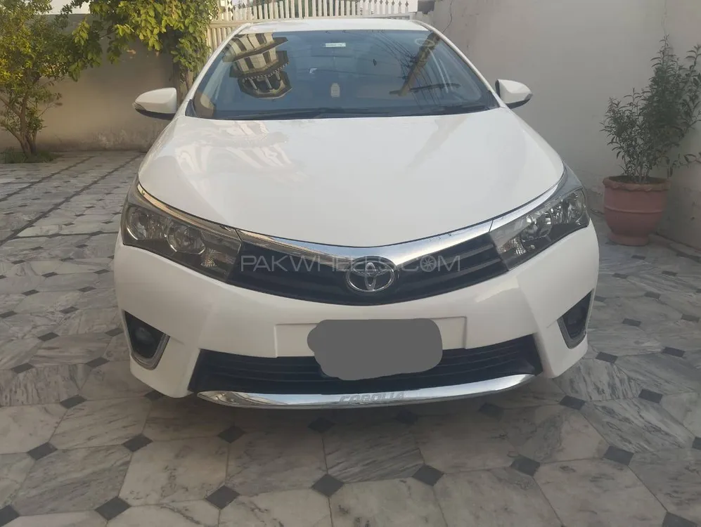 Toyota Corolla 2017 for Sale in Islamabad Image-1