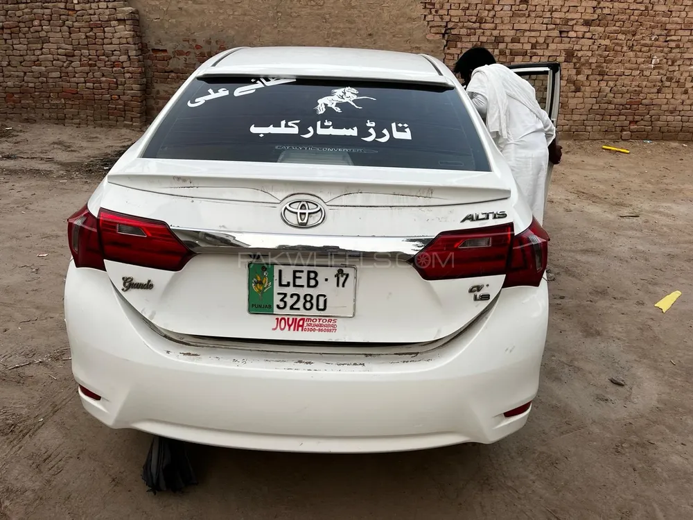 Toyota Corolla 2017 for Sale in Mandi bahauddin Image-1
