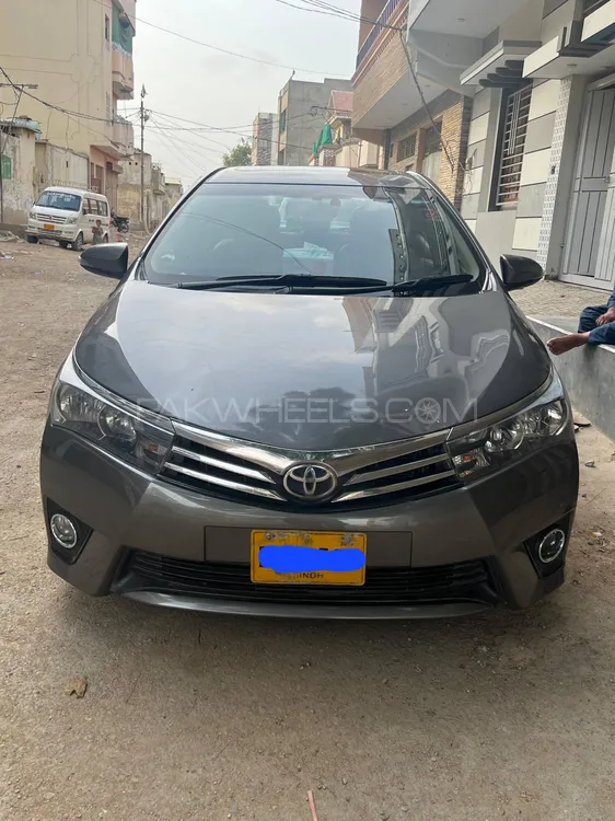 Toyota Corolla 2015 for Sale in Karachi Image-1
