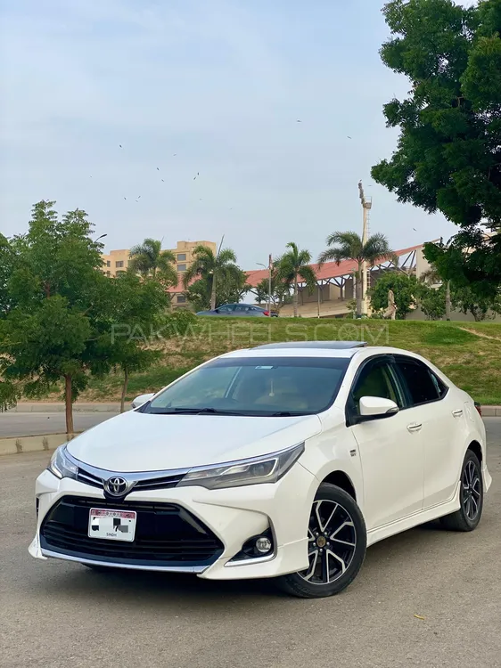 Toyota Corolla 2021 for Sale in Karachi Image-1