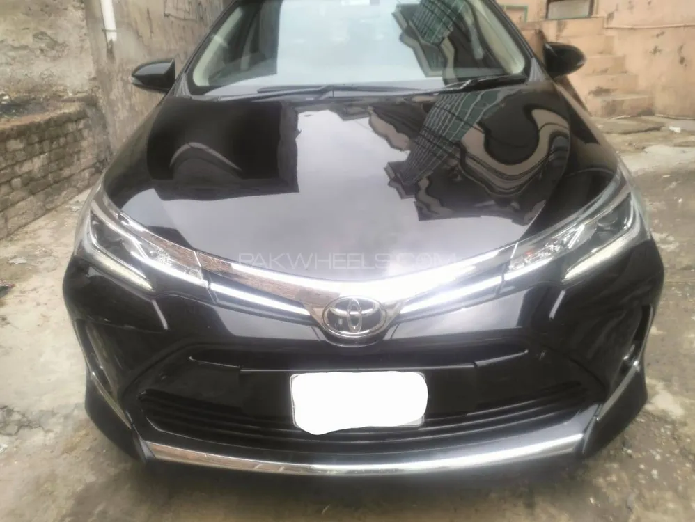 Toyota Corolla 2023 for Sale in Sialkot Image-1