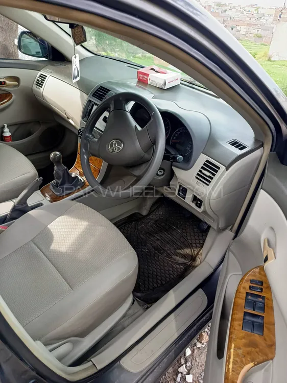 Toyota Corolla 2010 for Sale in Islamabad Image-1