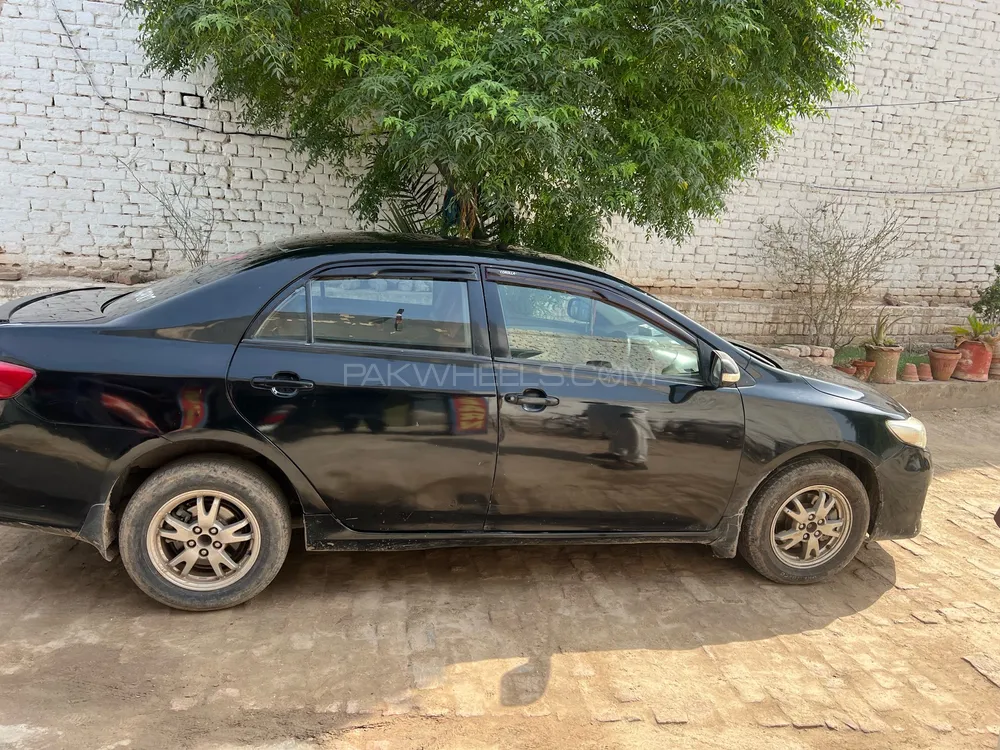 Toyota Corolla 2010 for Sale in Faisalabad Image-1