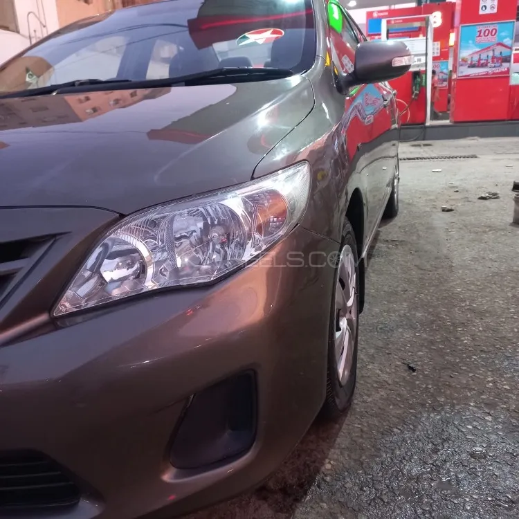 Toyota Corolla 2014 for Sale in Karachi Image-1