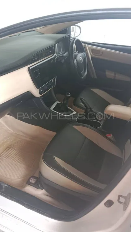 Toyota Corolla 2017 for Sale in Sargodha Image-1
