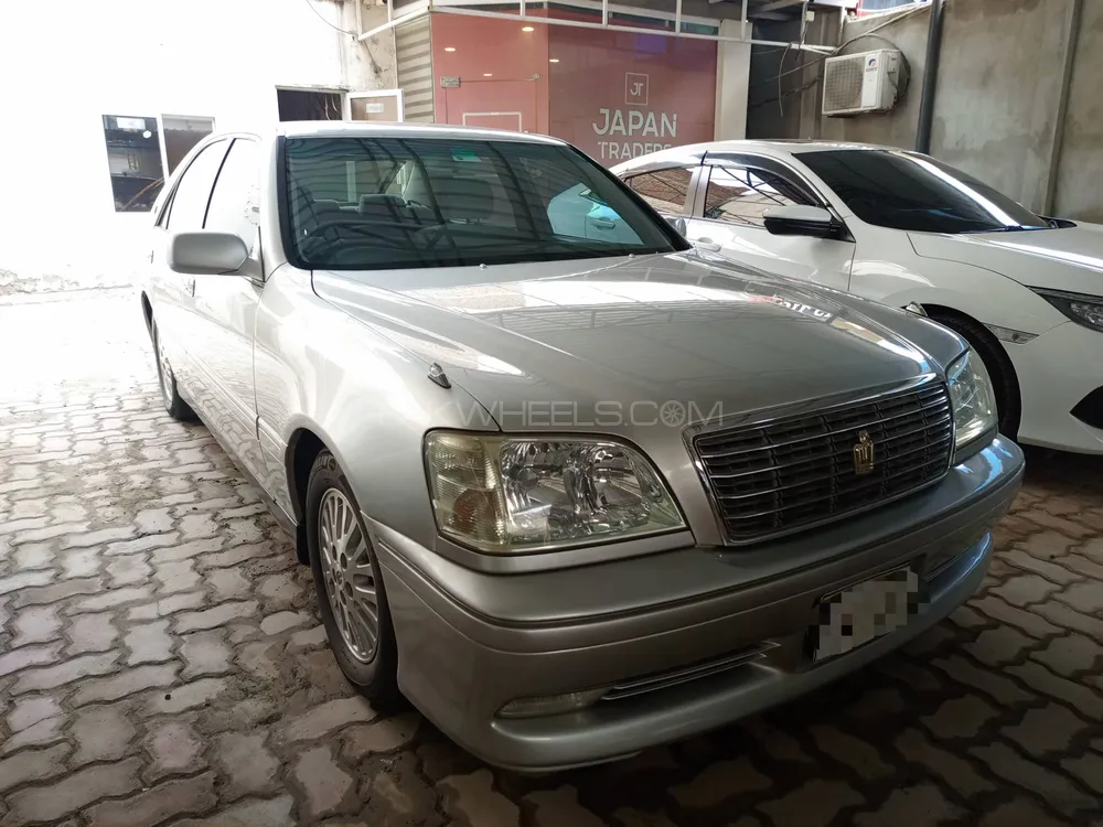 Toyota Crown 1999 for Sale in Islamabad Image-1