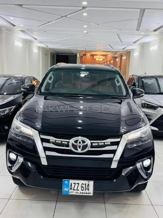 Toyota Fortuner 2020 for Sale in Peshawar Image-1