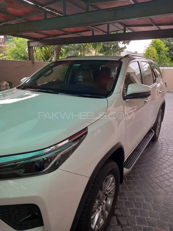 Toyota Fortuner 2021 for Sale in Lahore Image-1