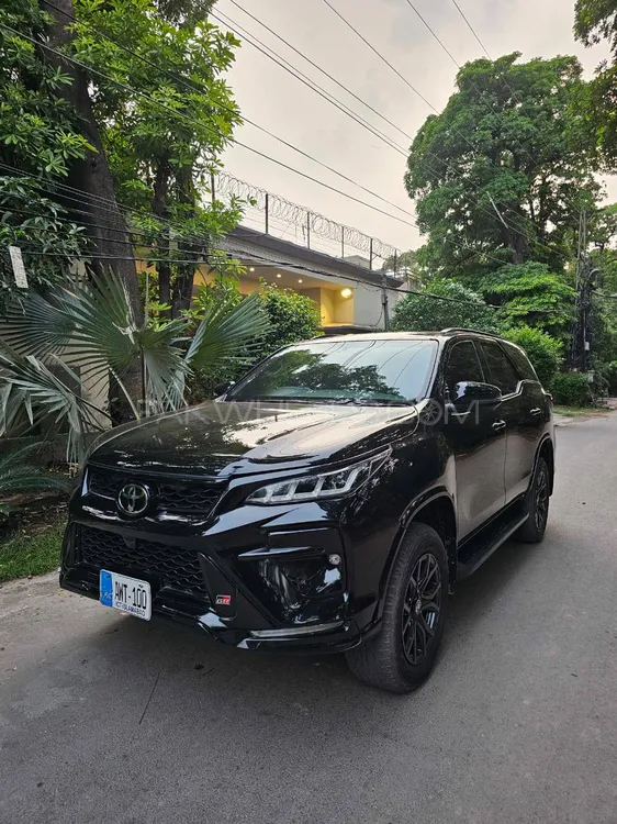 Toyota Fortuner 2023 for Sale in Lahore Image-1
