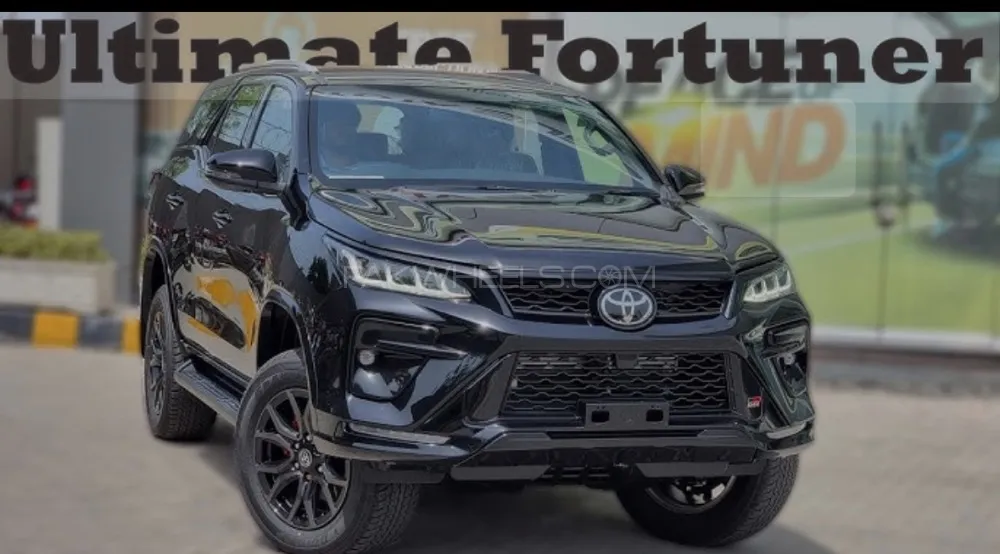 Toyota Fortuner 2025 for Sale in Lahore Image-1