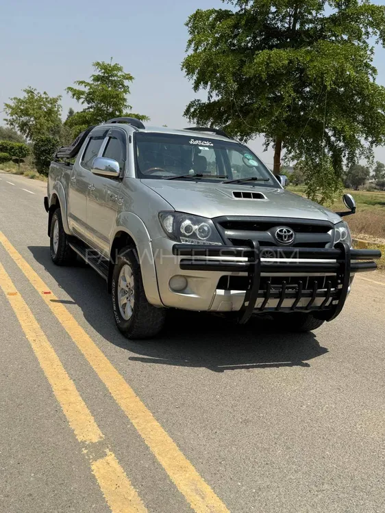 Toyota Hilux 2007 for Sale in Jauharabad Image-1