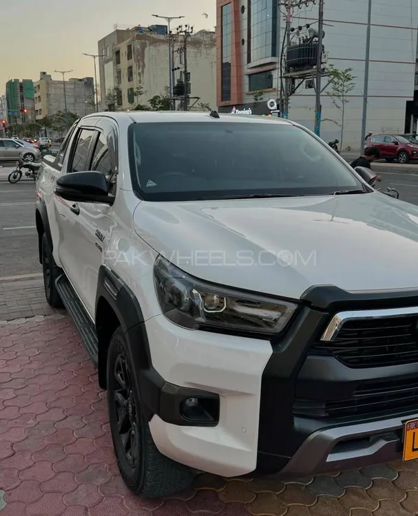 Toyota Hilux 2022 for Sale in Karachi Image-1