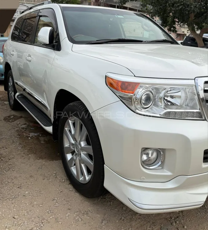Toyota Land Cruiser 2015 for Sale in Karachi Image-1