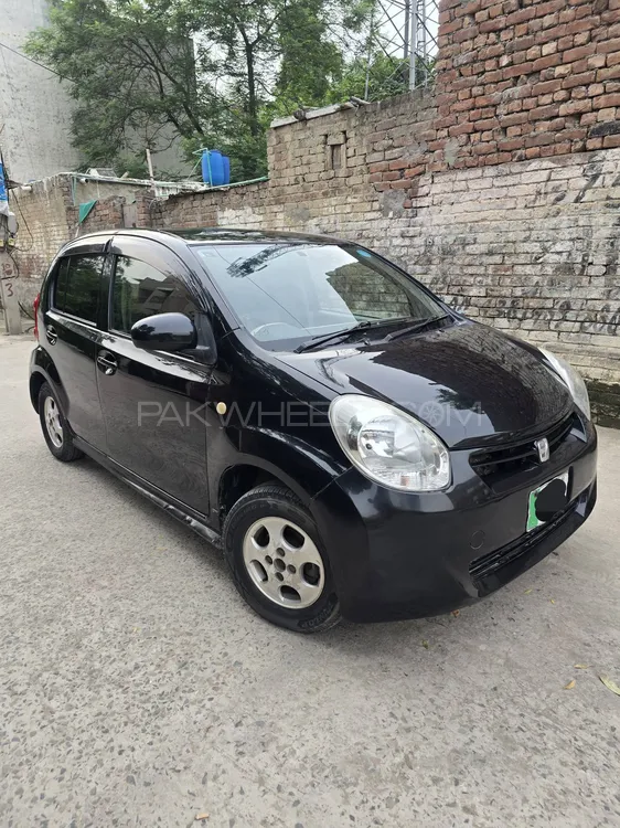 Toyota Passo 2011 for Sale in Lahore Image-1