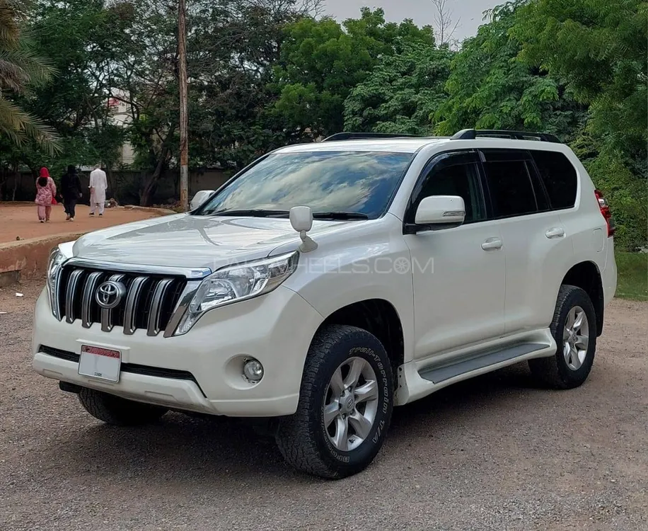 Toyota Prado 2012 for Sale in Karachi Image-1