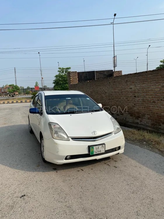 Toyota Prius 2007 for Sale in Peshawar Image-1