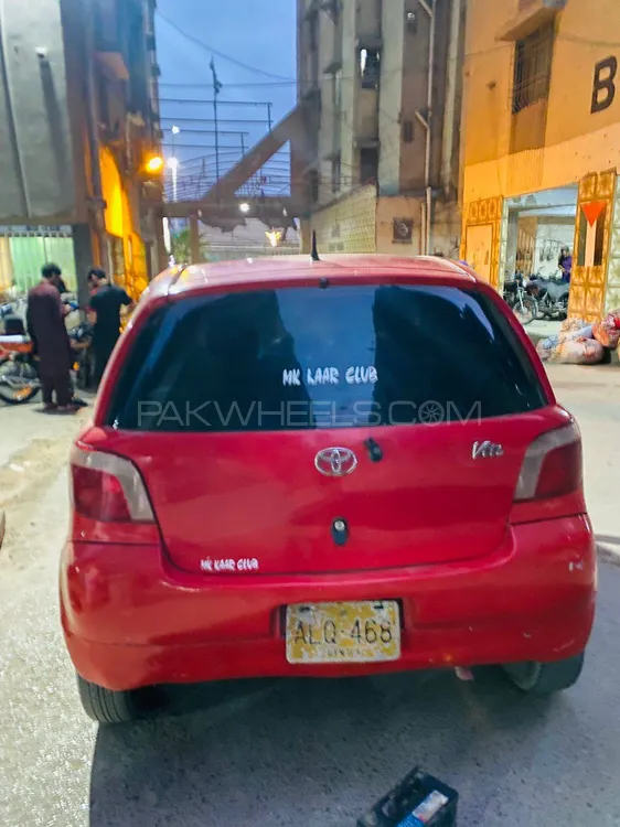 Toyota Vitz 2001 for Sale in Karachi Image-1
