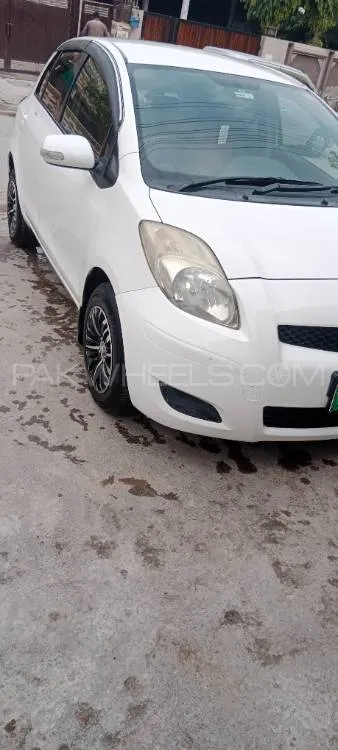 Toyota Vitz 2008 for Sale in Lahore Image-1