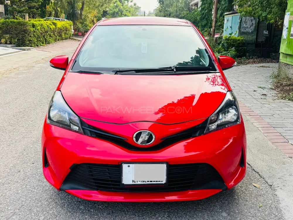 Toyota Vitz 2014 for Sale in Islamabad Image-1