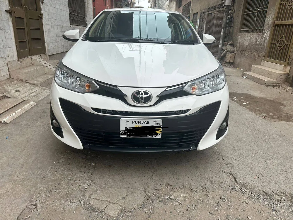Toyota Yaris Sedan 2022 for Sale in Lahore Image-1