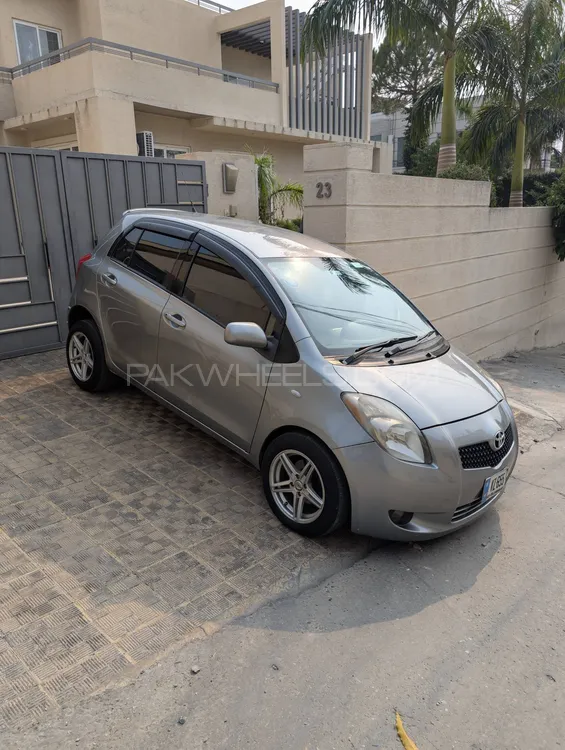 Toyota Yaris Hatchback 2008 for Sale in Islamabad Image-1