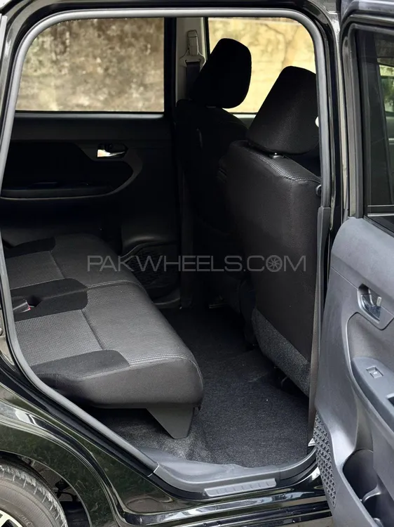 Daihatsu Move 2023 for Sale in Sialkot Daihatsu Move 2023 for Sale in Sialkot Image-8
