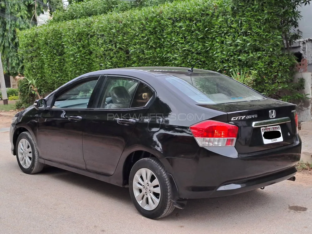 Honda City 2012 for Sale in Karachi Image-1