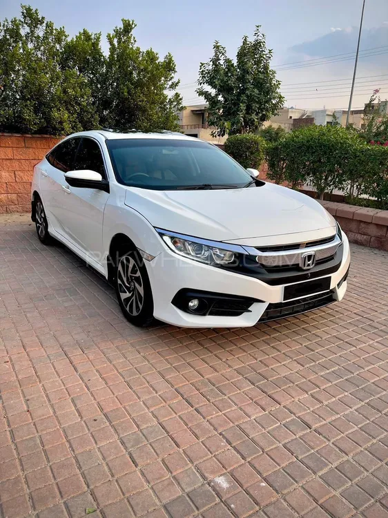 Honda Civic 2018 for Sale in Faisalabad Image-1