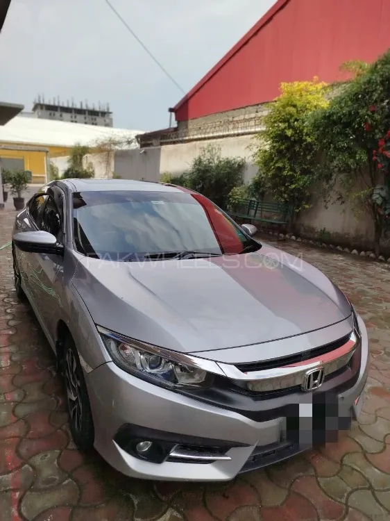 Honda Civic 2018 for Sale in Peshawar Image-1
