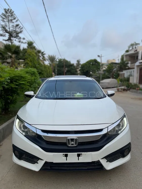 Honda Civic 2018 for Sale in Karachi Image-1