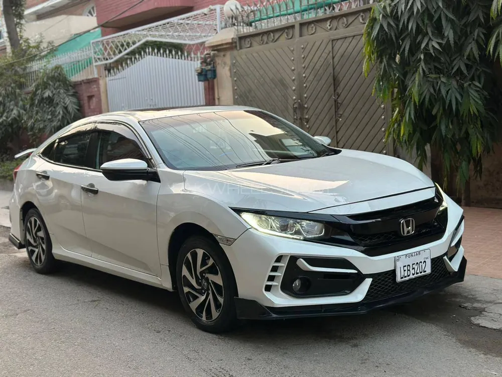 Honda Civic 2016 for Sale in Lahore Image-1