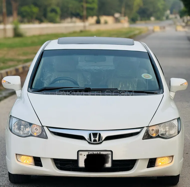 Honda Civic 2010 for Sale in Nowshera Image-1