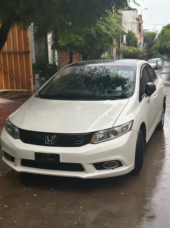 Honda Civic 2013 for Sale in Faisalabad Image-1