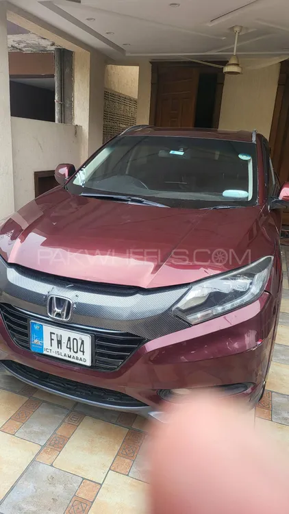 Honda Vezel 2015 for Sale in Rawalpindi Image-1