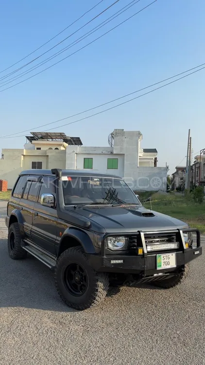Mitsubishi Pajero 1994 for Sale in Sialkot Image-1